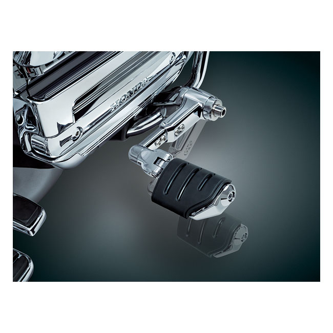 Kuryakyn Ergo III cruise mounts with Trident Dually ISO pegs Downtown